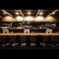 ゆったりのカウンター席♪