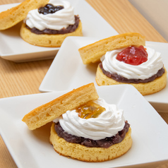 NEW 12/1~ パンケーキ果実ジャムサンド