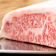 A4・A5ランク黒毛和牛を焼きたての鉄板ステーキで堪能