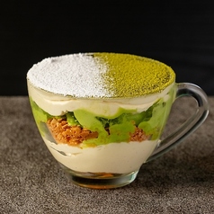 抹茶ティラミスパフェ