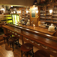本場のパブの雰囲気◎少人数から利用できるお席も完備◎