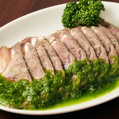 牛スネ肉の特製ネギソース