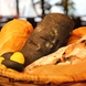 粉からセレクト…専属の生地職人が作るパスタやパン