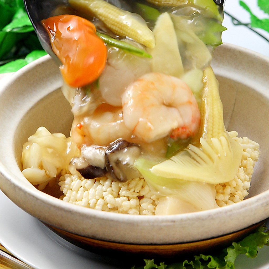 贅沢な一品！高級食材がたっぷり！