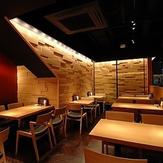 【Bエリア】20名様までご利用いただける広々とした宴会席です。ちょっとした宴会や誕生日会などにおすすめ♪