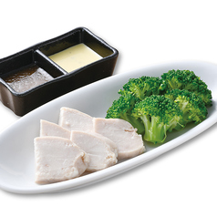 ”低糖質メニュー”鶏むね肉とブロッコリーの冷製2種ソース