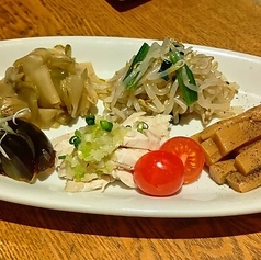つまみ五種盛り合わせ