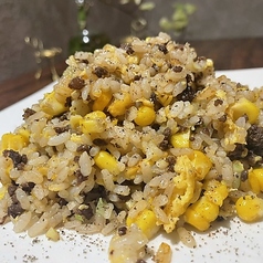 蘭越産トウモロコシと道産牛の炒飯