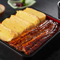 料理メニュー写真&nbsp;うなたま重（半尾）