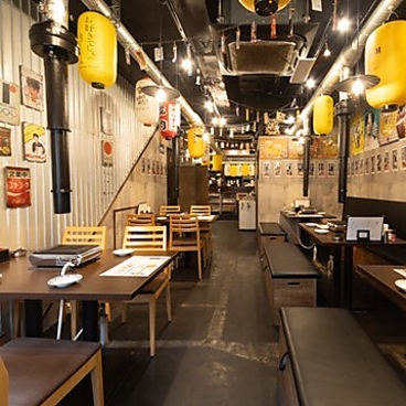 焼肉たろもん 神戸三宮の雰囲気1