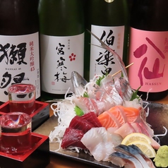 道にはなんと日本酒のプロ利き酒師が在中しております!