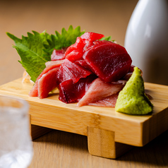 本マグロぶつ量り売り（100g）