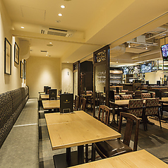 グランポレール ワインバートーキョー 銀座コリドー街店の特集写真