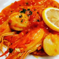 海老とホタテのピリ辛トマトソース