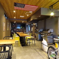 広々とした店内で仲間と特別な宴会を楽しもう！