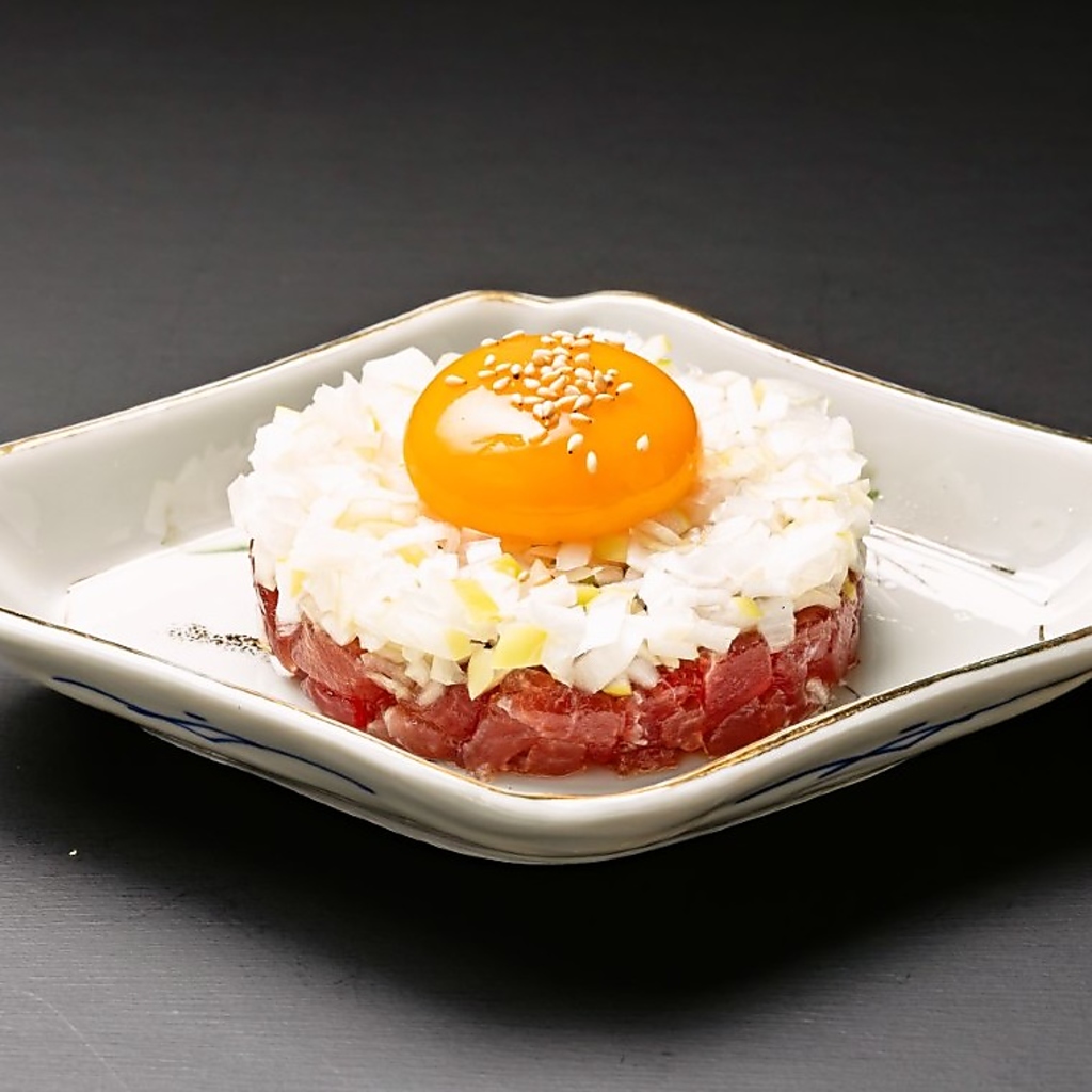 四季折々の店主こだわりの料理の数々をご堪能いただけます。お仕事帰りのサク飲みや各種ご宴会にも◎
