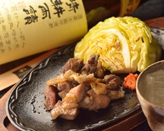 種鶏の炭火焼き