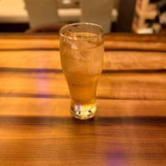 オペレーター(白ワイン×ジンジャエール)