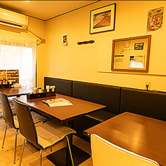 広い店内で、大人数での宴会にも対応可能です。貸切もできますので、同窓会や二次会など、お気軽にご相談ください！