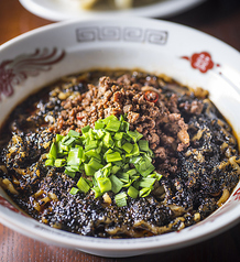 黒ごまタンタン麺