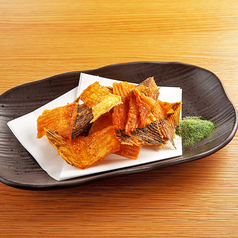 お魚骨せんべい　あおさ調味塩添え