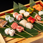 単品でのご注文はもちろん、職人おまかせでも。旬の味覚をふんだんに利用した逸品をご賞味ください。