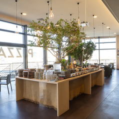 神戸の景色が一望できるフロア