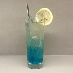 チャイナブルー