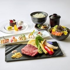 鉄板焼きがお得に味わえるランチ