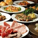 ランチ・ディナー共に豊富なコース料理をご用意しております！オトクな120分飲み放題付きコースも♪