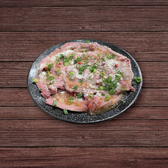 低温調理 牛タンカルパッチョ