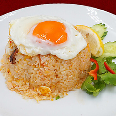 カオパックン(タイ風えびチャーハン)