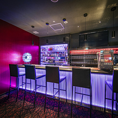 B-GARAGE 梅田茶屋町店の雰囲気3