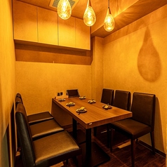 2～6名様でご利用いただけるテーブル席
