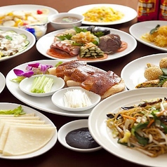 北京ダックも付く!食べ飲み放題コース5000円◎