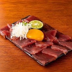 鮪ユッケ