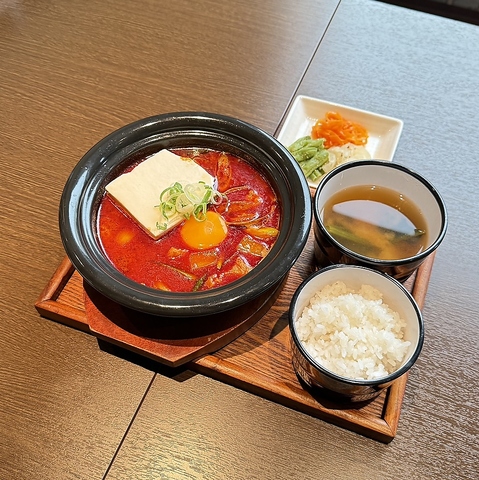 ビビンバ食べ放題！北千里で本格韓国料理を…♪