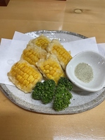 旬を先取りした食材をふんだんに使った創作料理