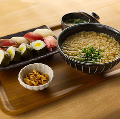 昼から贅沢◆魚さんじの自慢の満腹寿司定食♪
