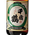【北海道】杉樽の初々しい木の香りとお酒の香りが絶妙にマッチした昔ながらのお酒です。◎日本酒度+1◎アルコール度数15～16度