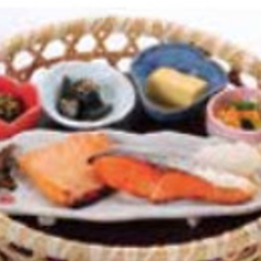 紅さけとハラス 鮭山花籠膳