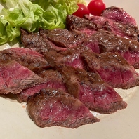 様々なジャンルのお肉料理をご用意しております！