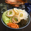 料理メニュー写真&nbsp;野菜盛り三種と沖縄くるま麩