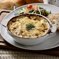 月替わりグラタン［サラダ・パン付］