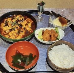 マーボ豆腐　定食1280円　税込