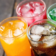 ソフトドリンクも用意で幅広い利用に対応