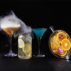 FUTURE TRAIN」の世界観を表現したシグニチャーカクテル