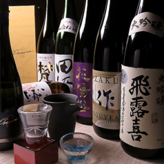全国から厳選した日本酒を常時7種ご用意。