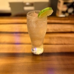 モスコミュール(ウォッカ×ジンジャエール×ライム)