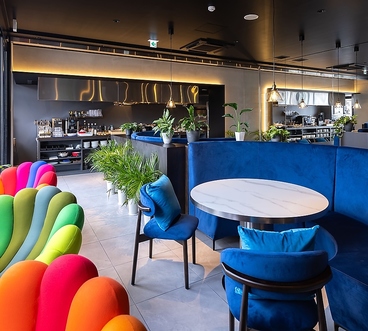 Grill & Cafe FOR SEASONの雰囲気1